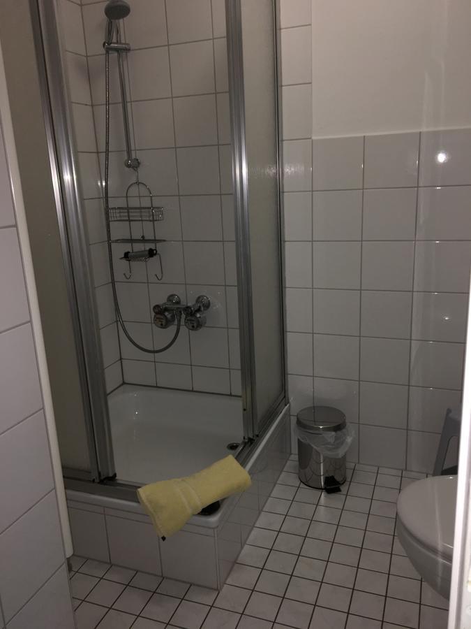 Ferienwohnungen Fliegerstrasse ゲルスフェルト エクステリア 写真